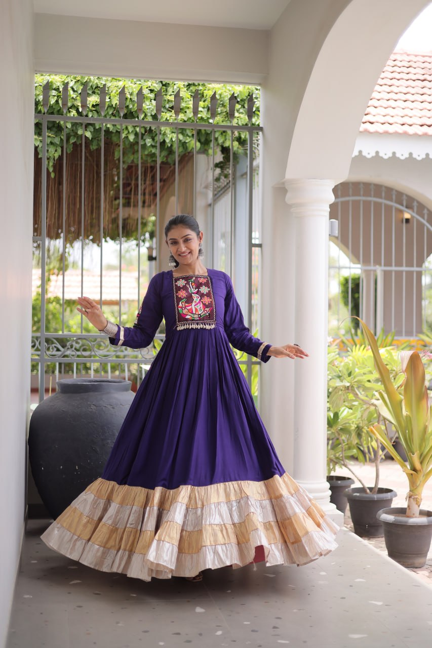 Reyon Kutchi Gamthi Thread Work Gown