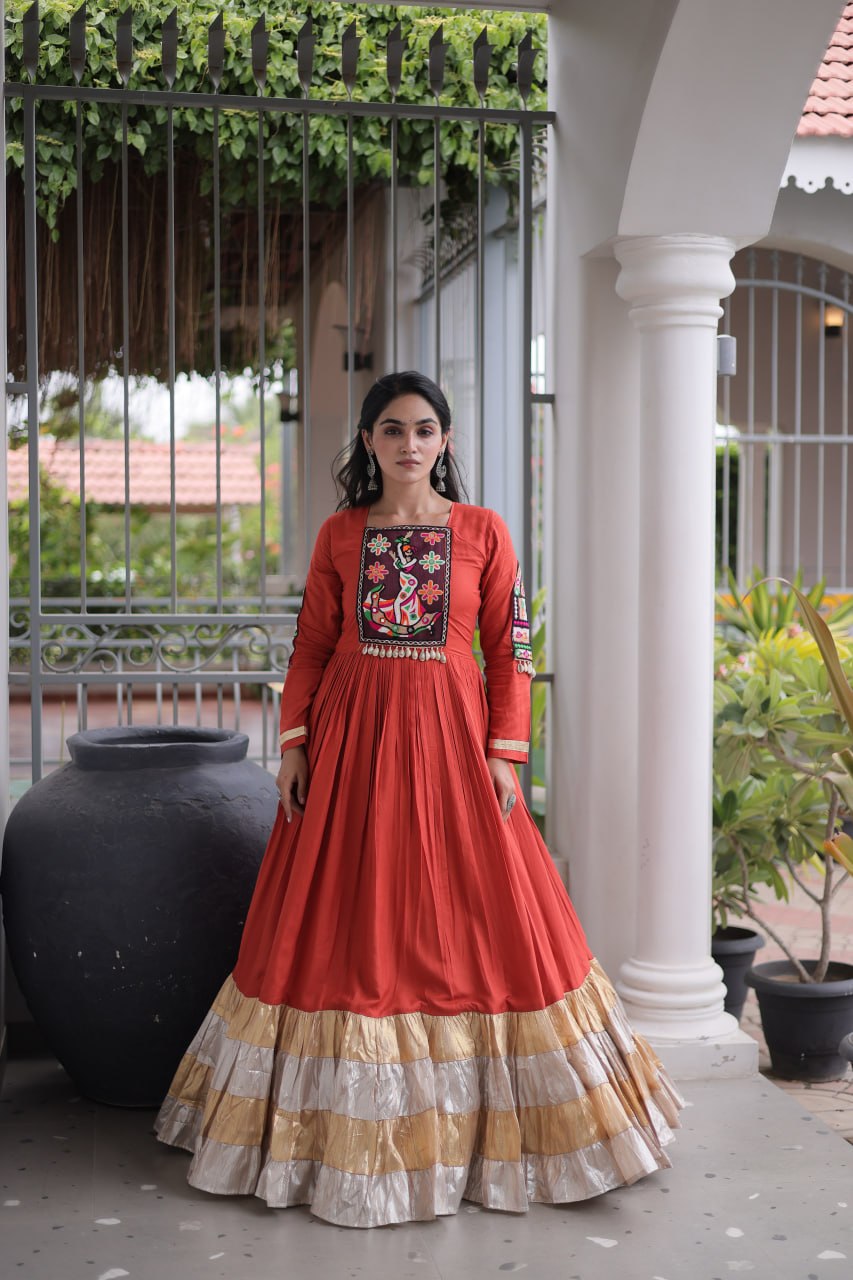 Reyon Kutchi Gamthi Thread Work Gown