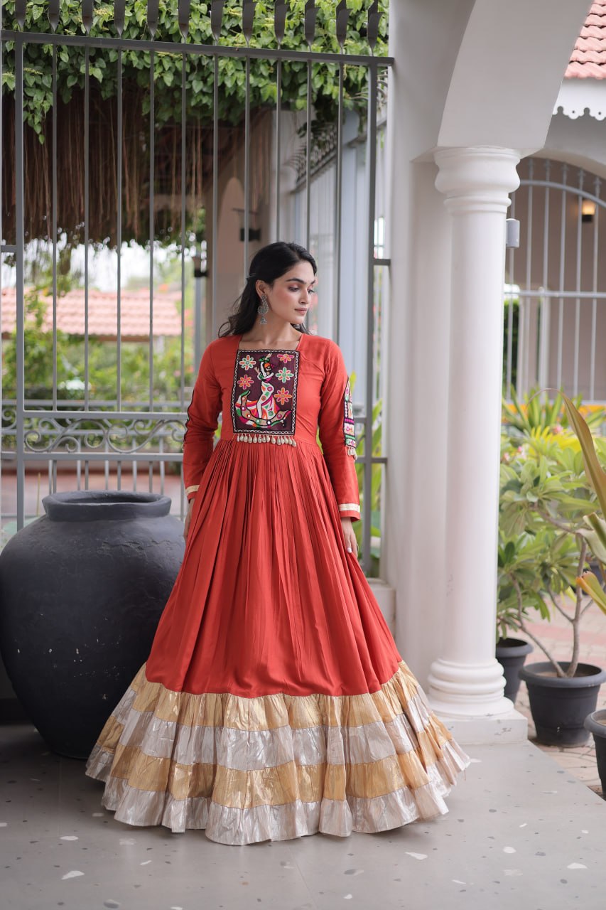 Reyon Kutchi Gamthi Thread Work Gown