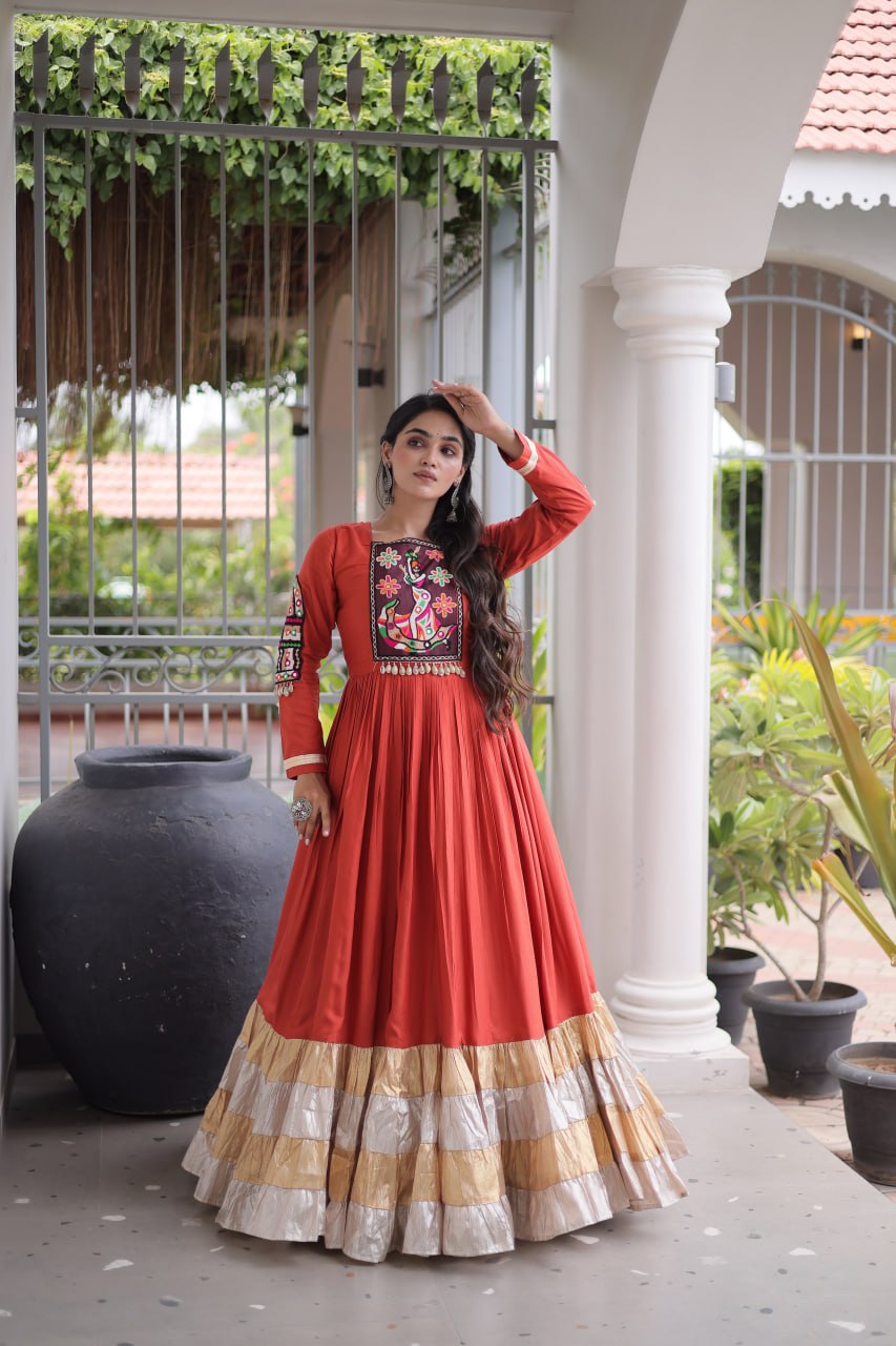 Reyon Kutchi Gamthi Thread Work Gown