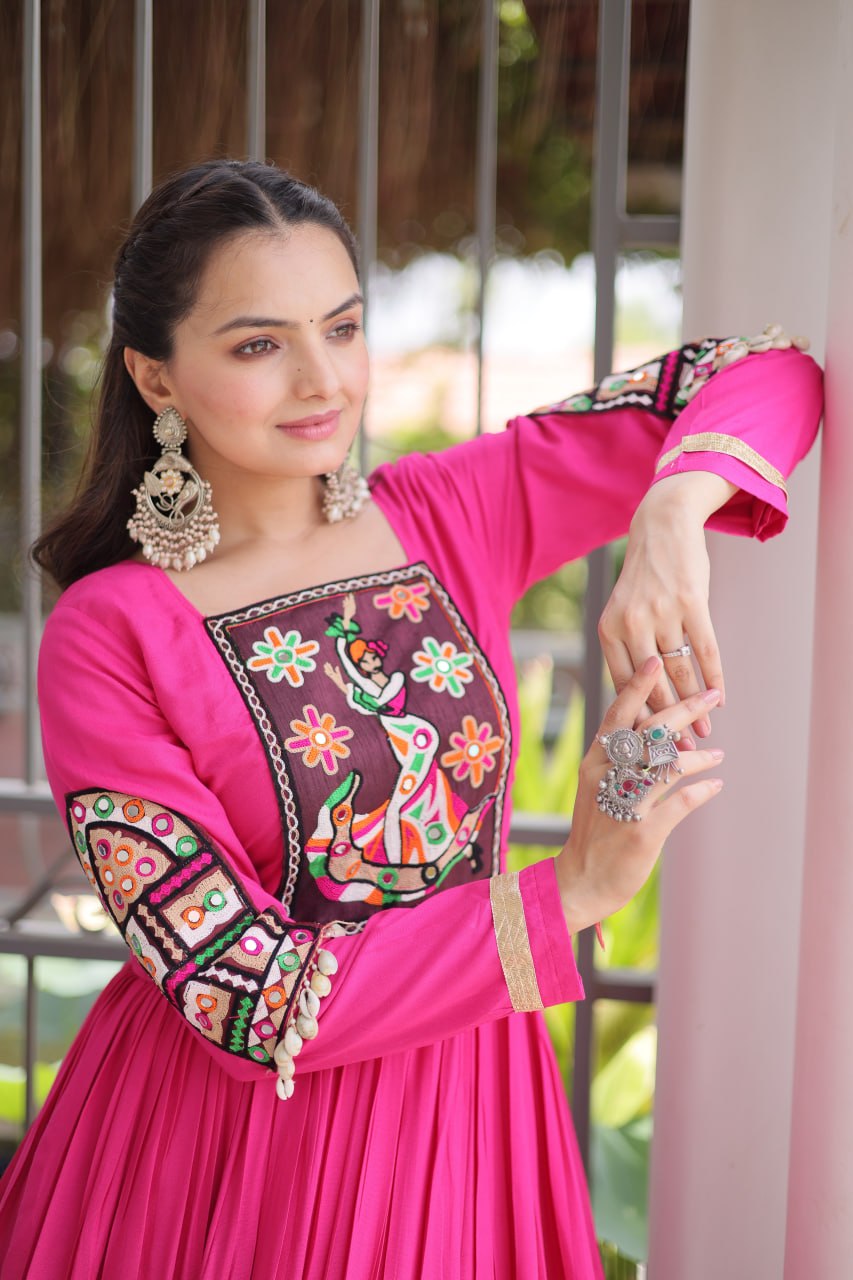 Reyon Kutchi Gamthi Thread Work Gown