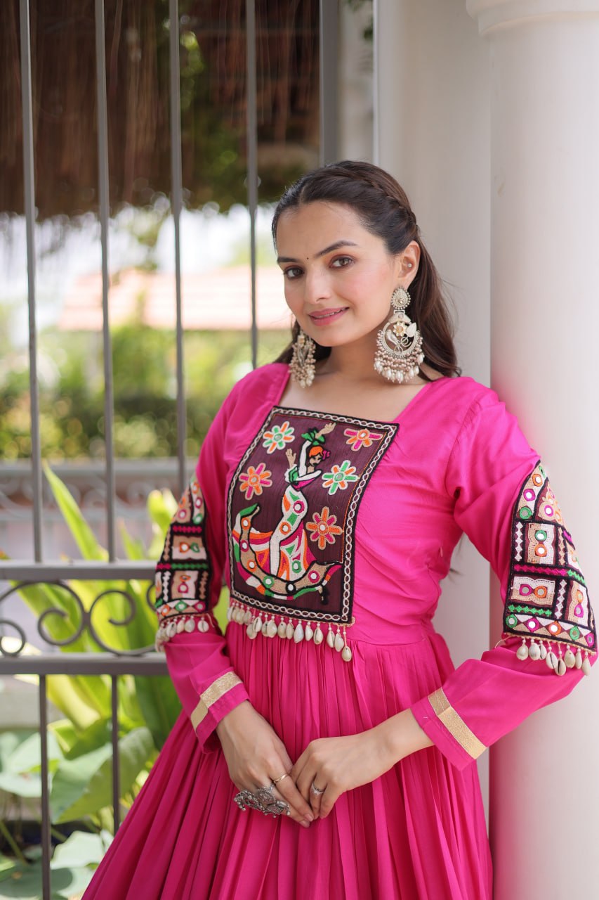 Reyon Kutchi Gamthi Thread Work Gown
