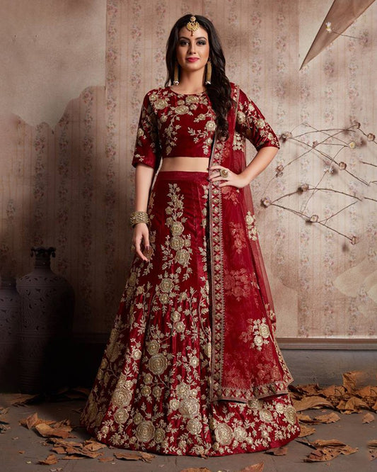 Royal Velvet Red Lehenga Choli Set with Exquisite Jari Embroidery