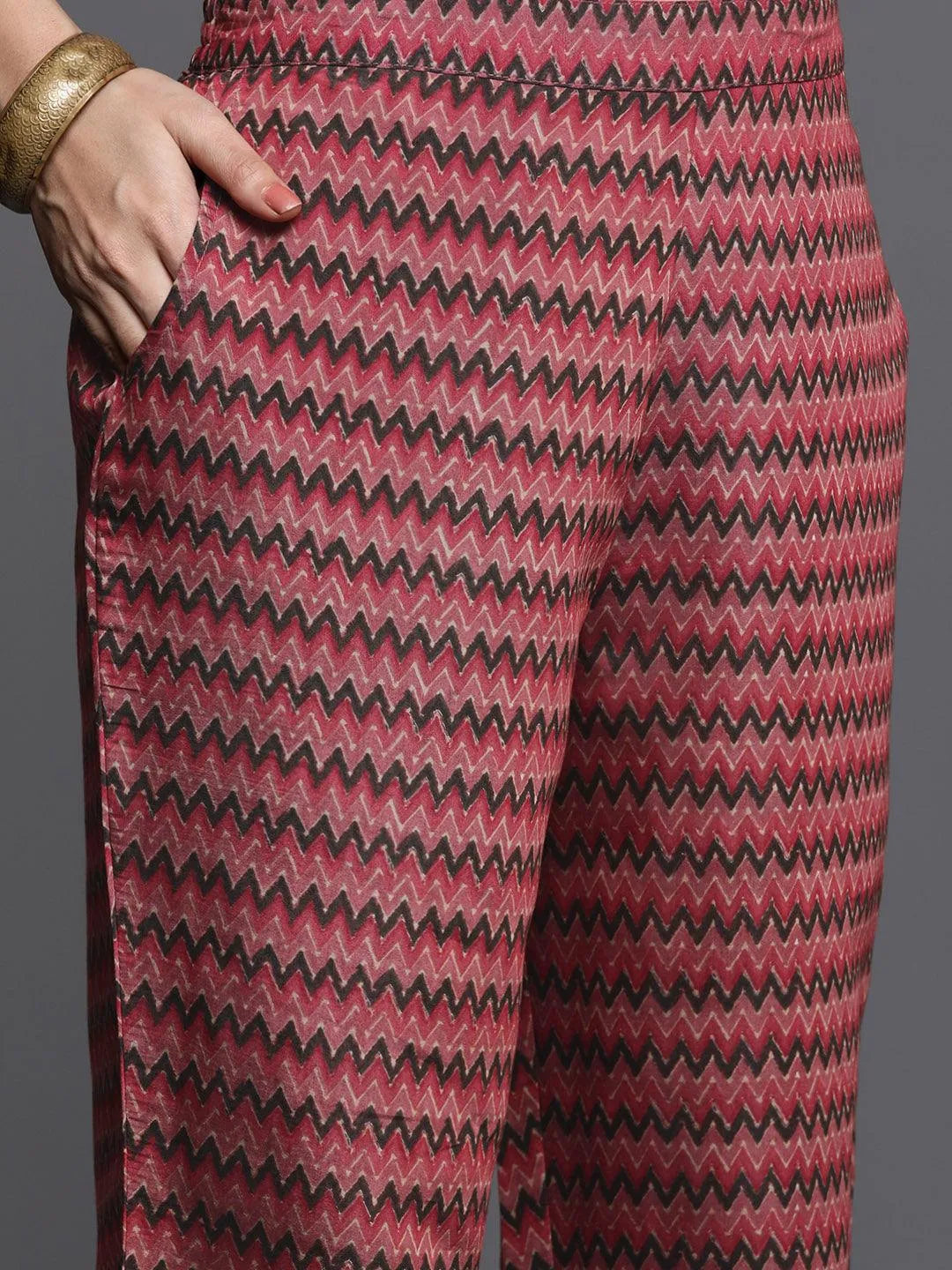 Mameraa Rust Printed Silk Blend Straight Suit With Dupatta
