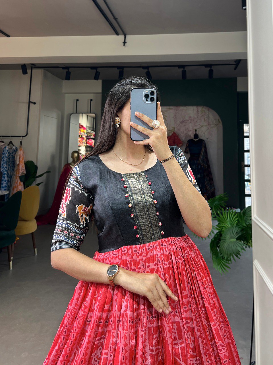 Salmon Pink Dola Silk Printed Gown with Zari Border