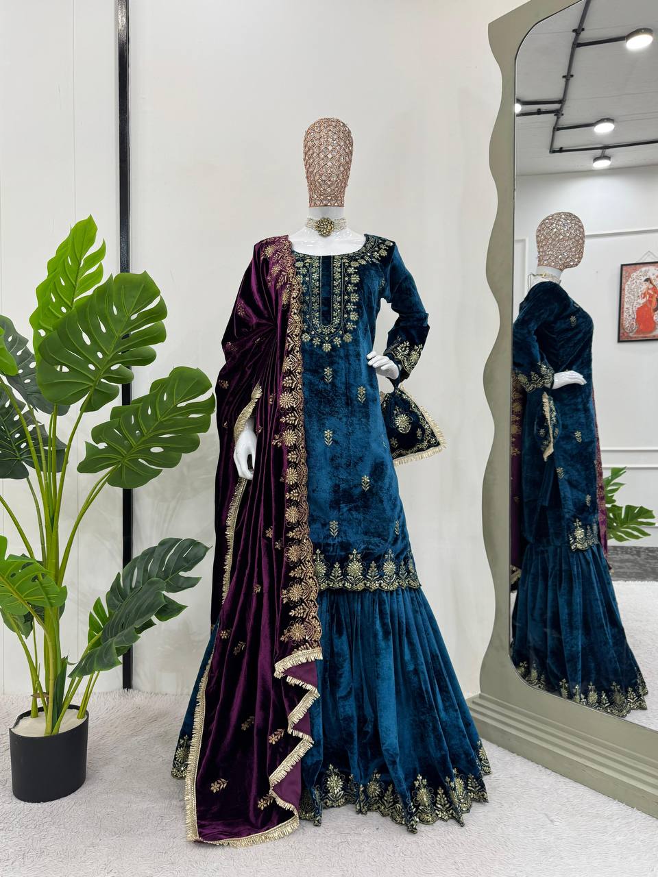 Blue Elegant Viscose Velvet Embroidered Sharara Set