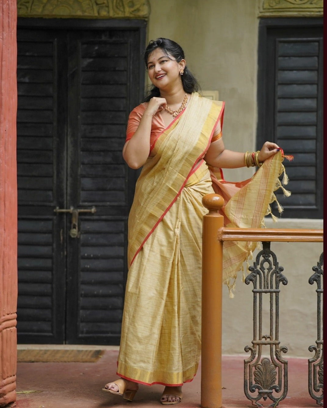 Elegant beige soft tissue saree with red border matching blouse piece mameraa