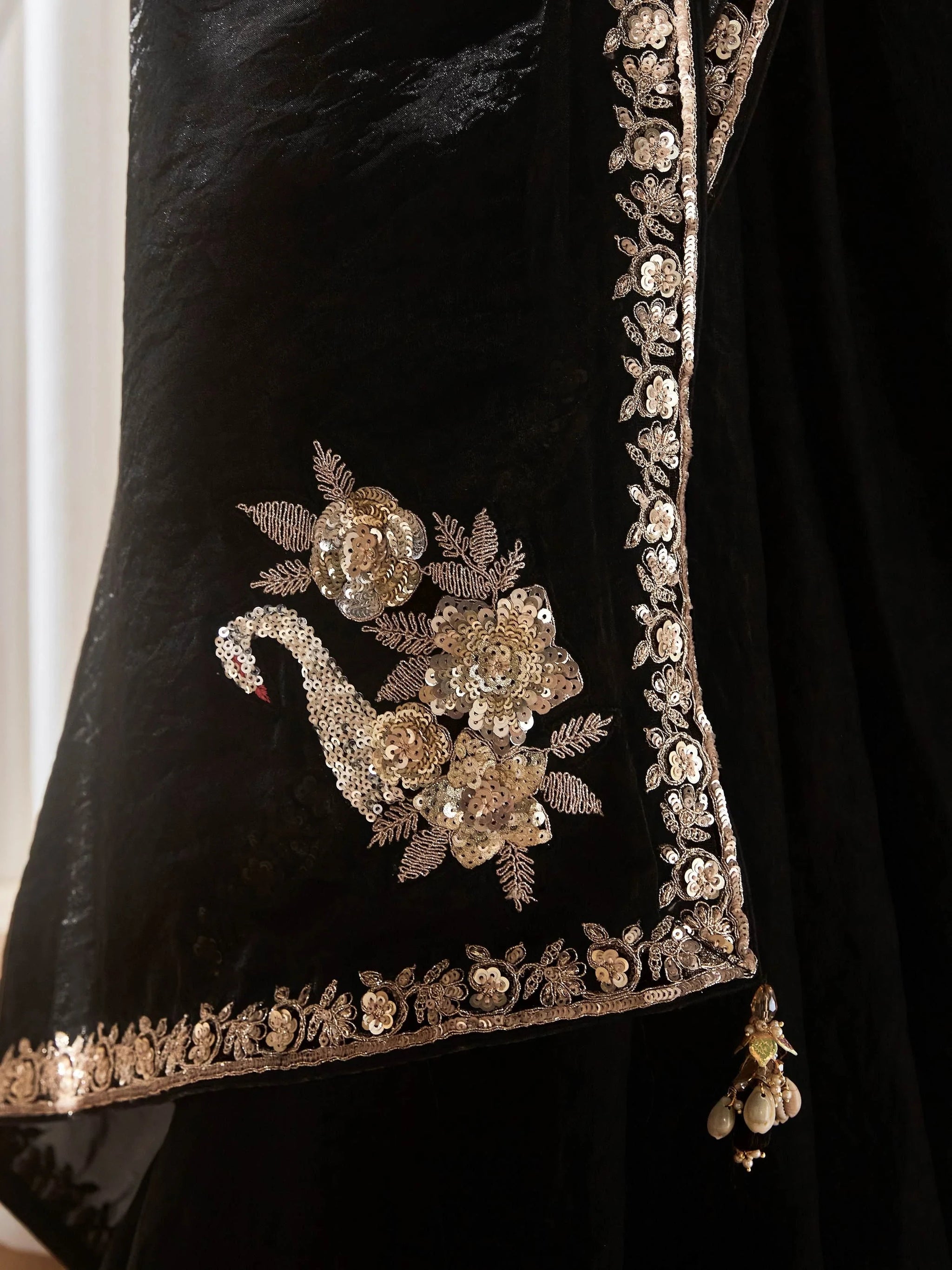 Sweet Black Border Work Organza Event Wear Saree With Blouse