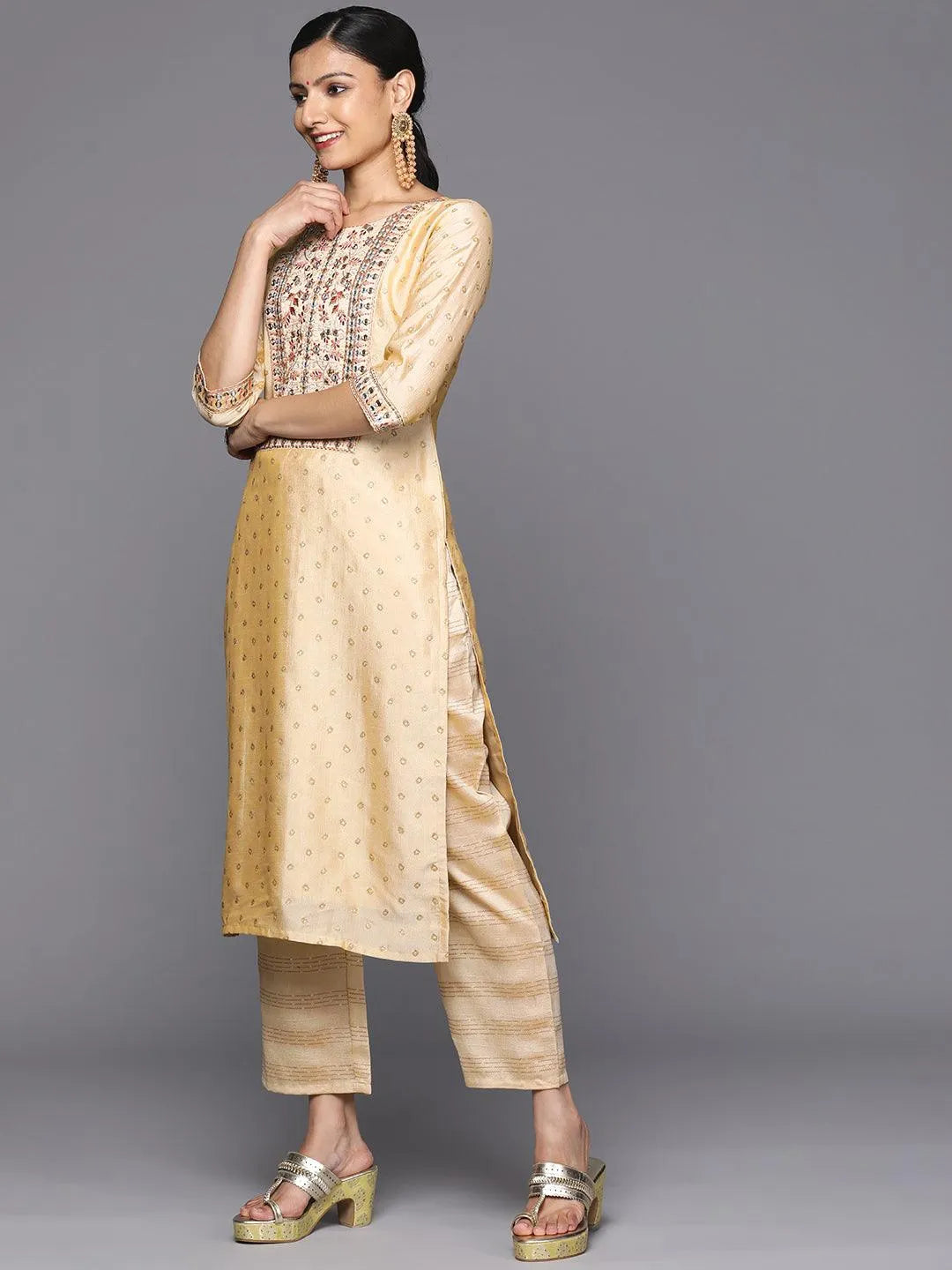 Mameraa Tan Printed Silk Blend Straight Kurta With Trousers & Dupatta