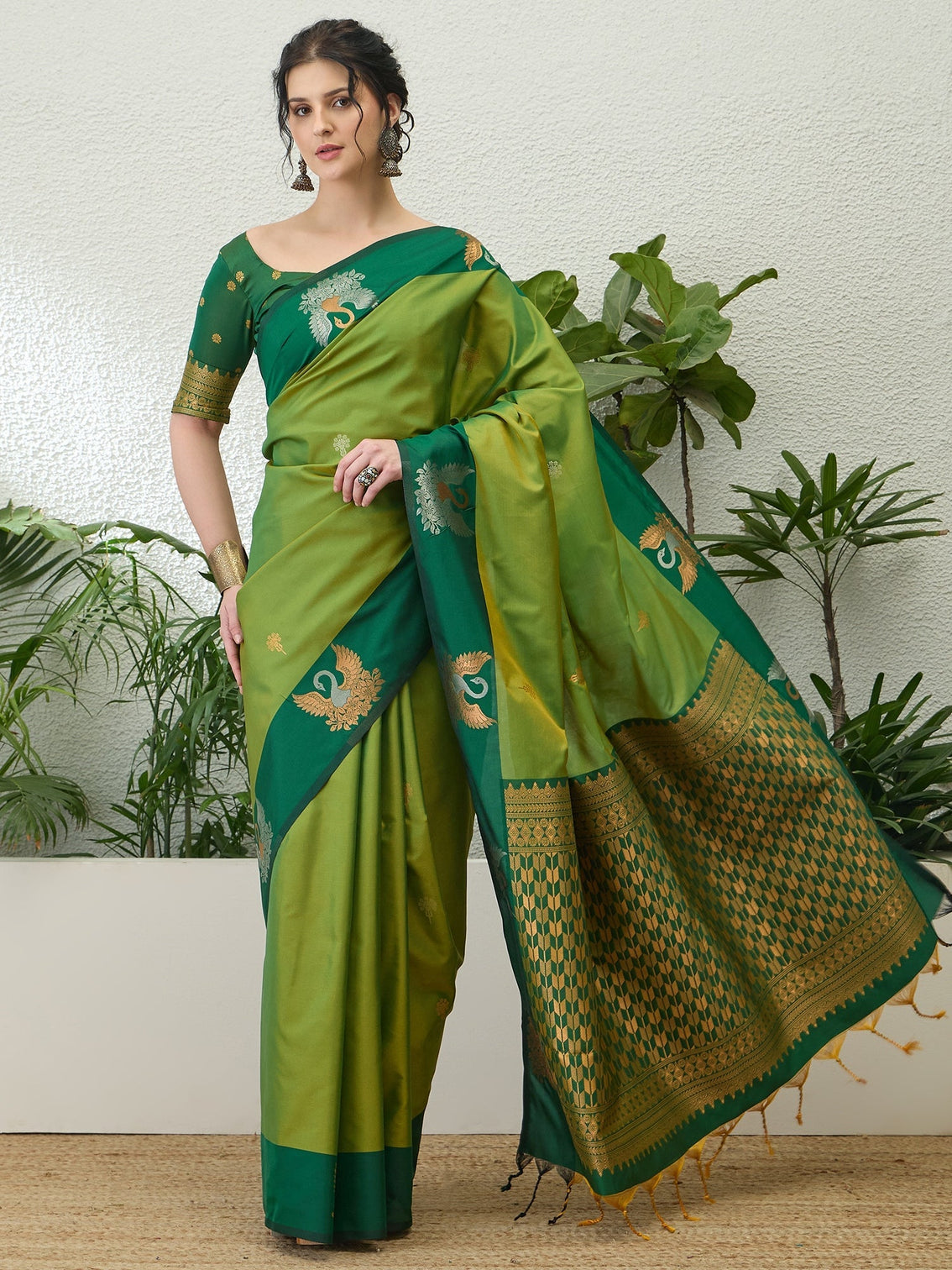 Tarunika Handloom Silk Saree for Wedding & Festive Wear