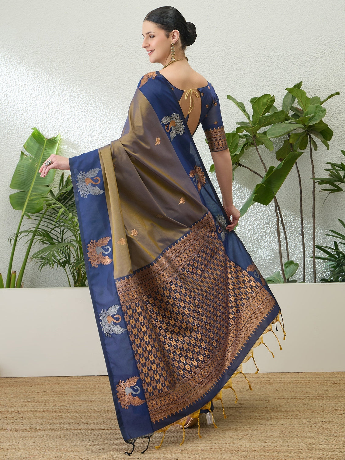 Tarunika Handloom Silk Saree for Wedding & Festive Wear