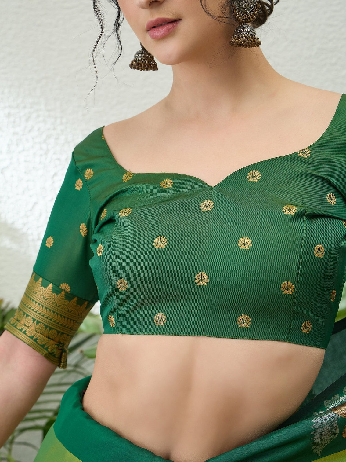 Tarunika Handloom Silk Saree for Wedding & Festive Wear