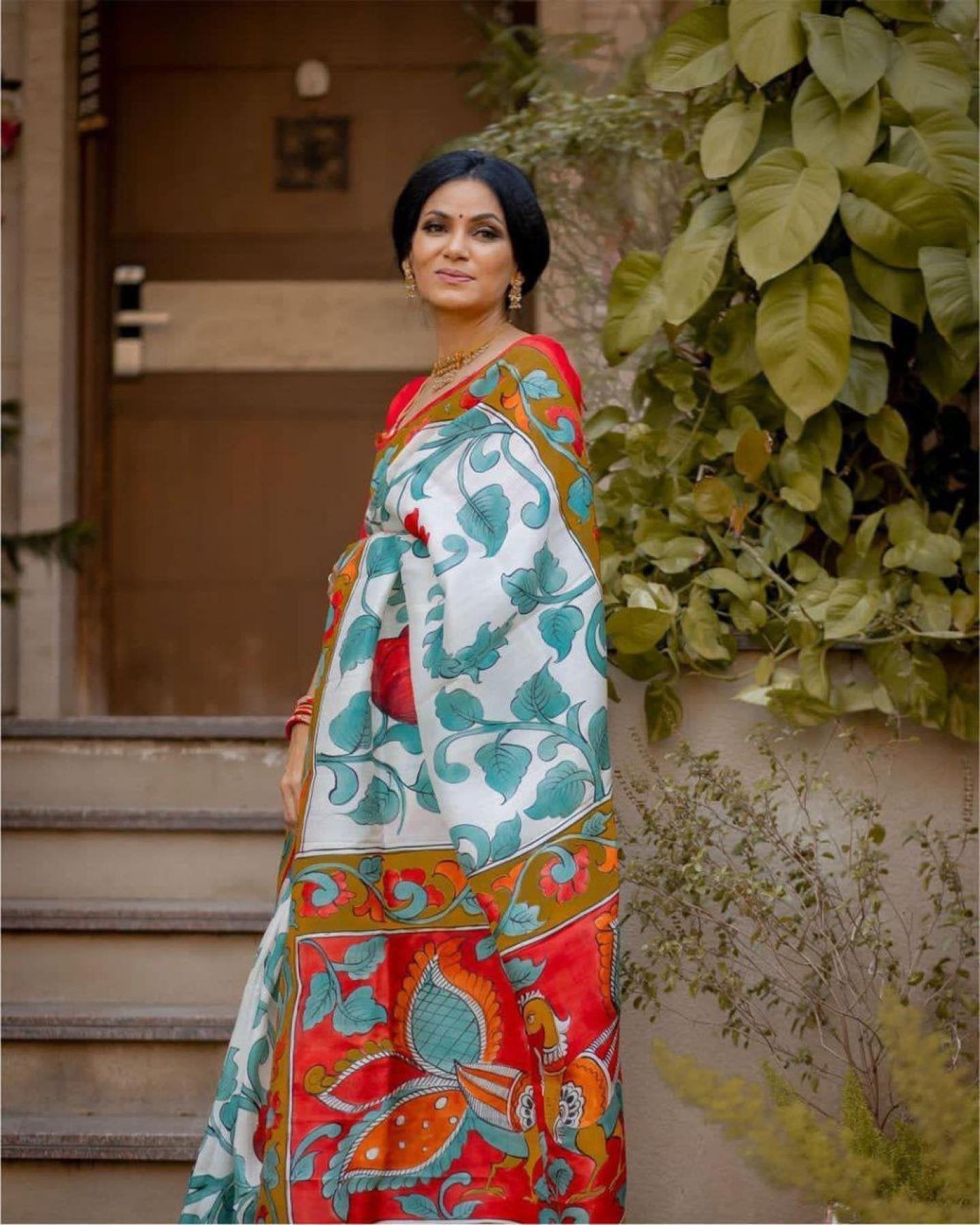 Digital Print Linen Saree For Women