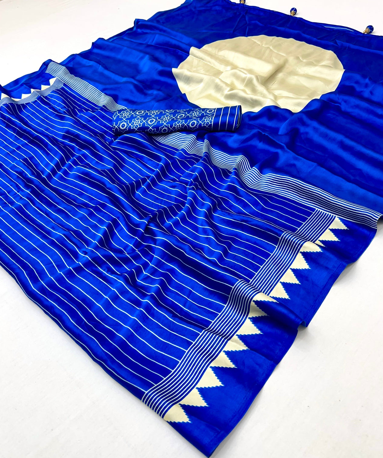 Vihana Graceful Semi Modal Saree for Ethnic Celebrations