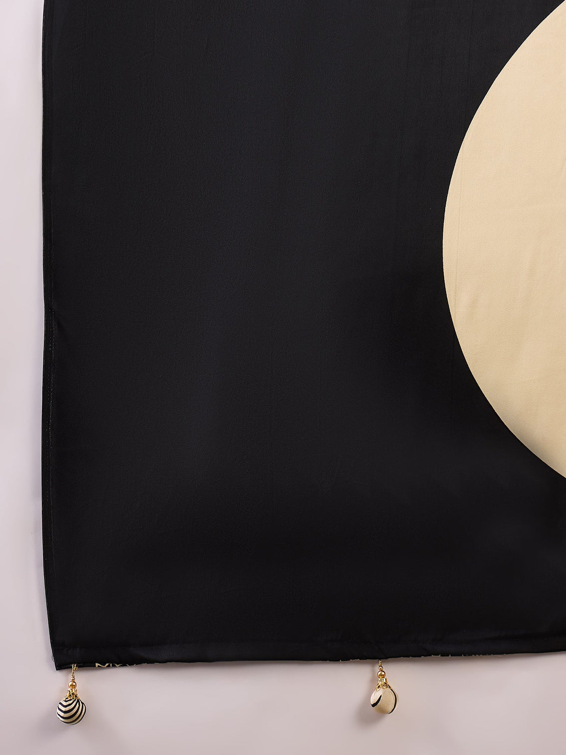 Vihana Graceful Semi Modal Saree for Ethnic Celebrations
