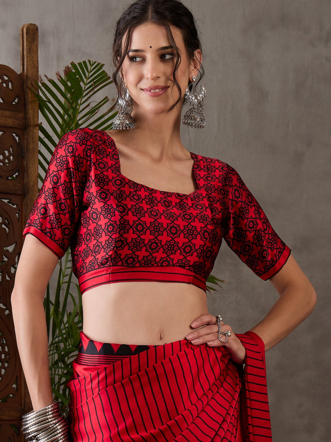 Vihana Graceful Semi Modal Saree for Ethnic Celebrations