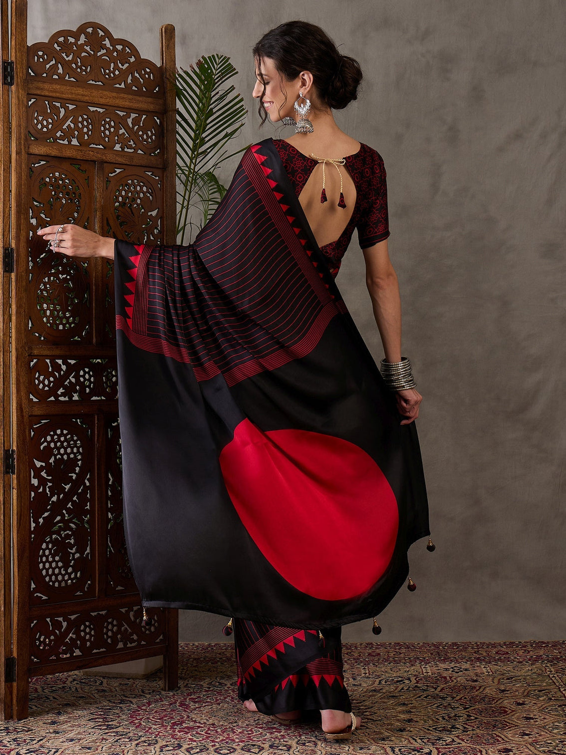 Vihana Graceful Semi Modal Saree for Ethnic Celebrations