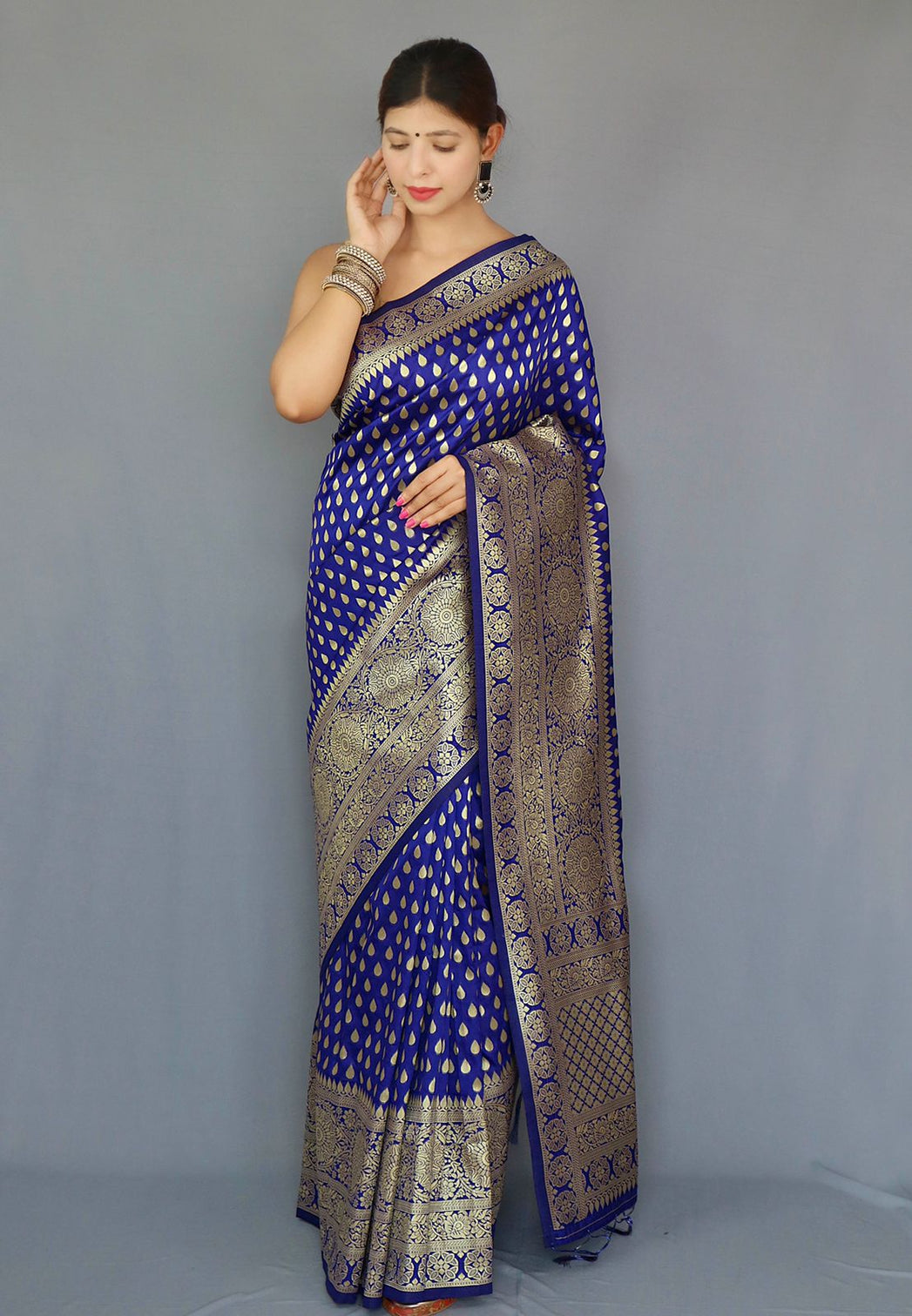 Pure banarasi silk saree with zari weaving