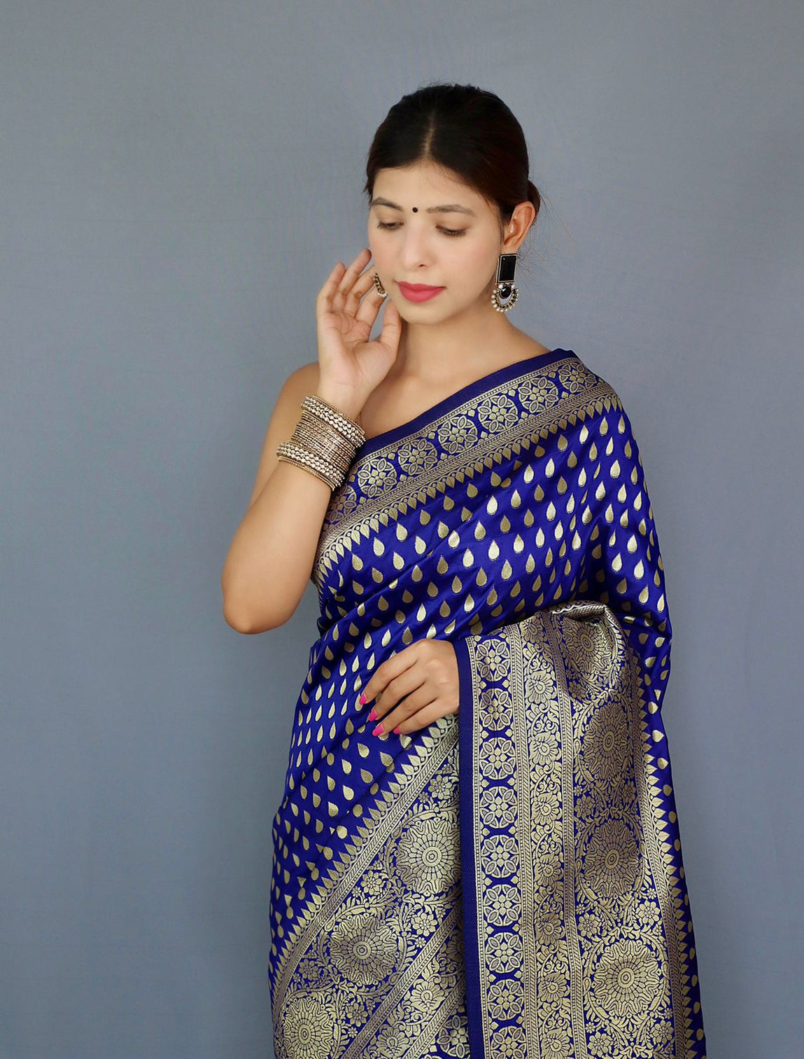 Pure banarasi silk saree with zari weaving mameraa