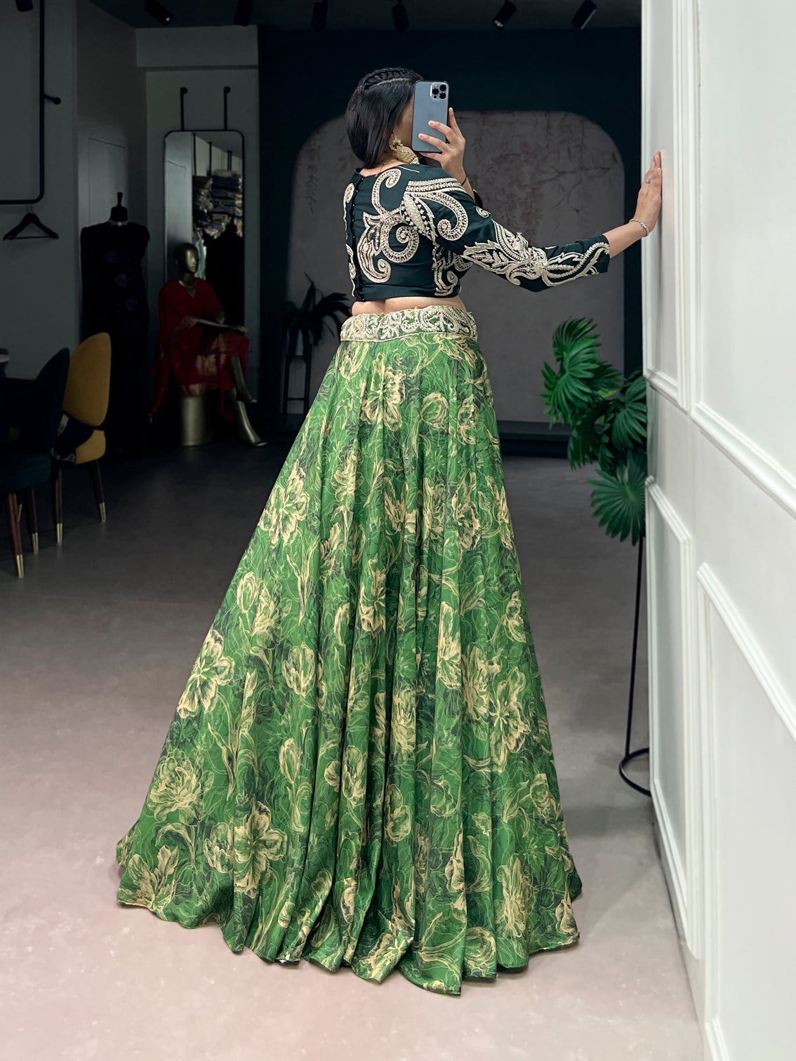 Stylist co ord set for festive wear