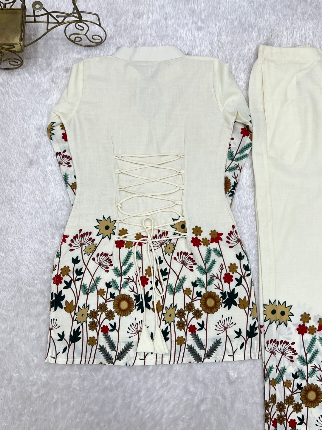 White Cotton Floral Printed Kurta Pant Set