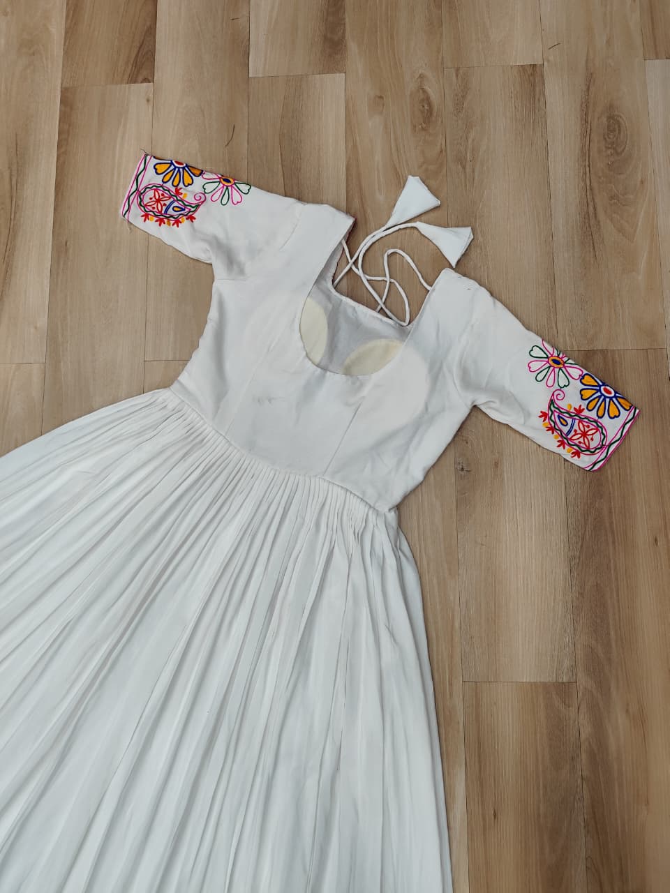 White Designer 14kg Rayon Gathering Frill Gown with Kutchi Gamthi Embroidery