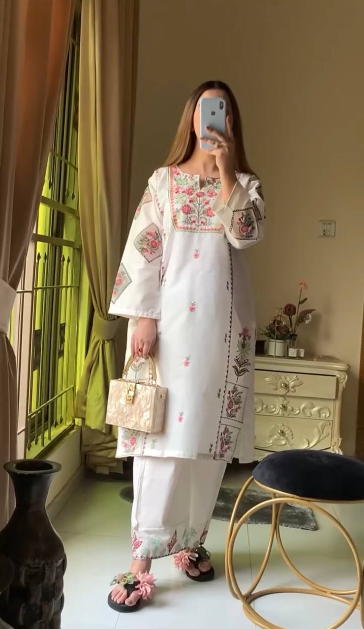 White Elegant Heavy Rayon Silk Embroidered Kurta Plazzo Set