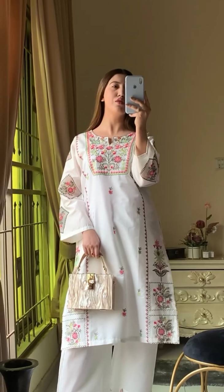 White Elegant Heavy Rayon Silk Embroidered Kurta Plazzo Set