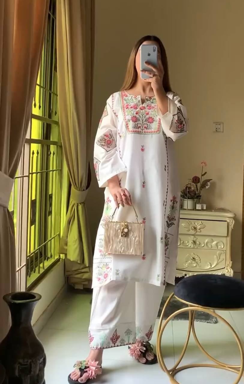White Elegant Heavy Rayon Silk Embroidered Kurta Plazzo Set