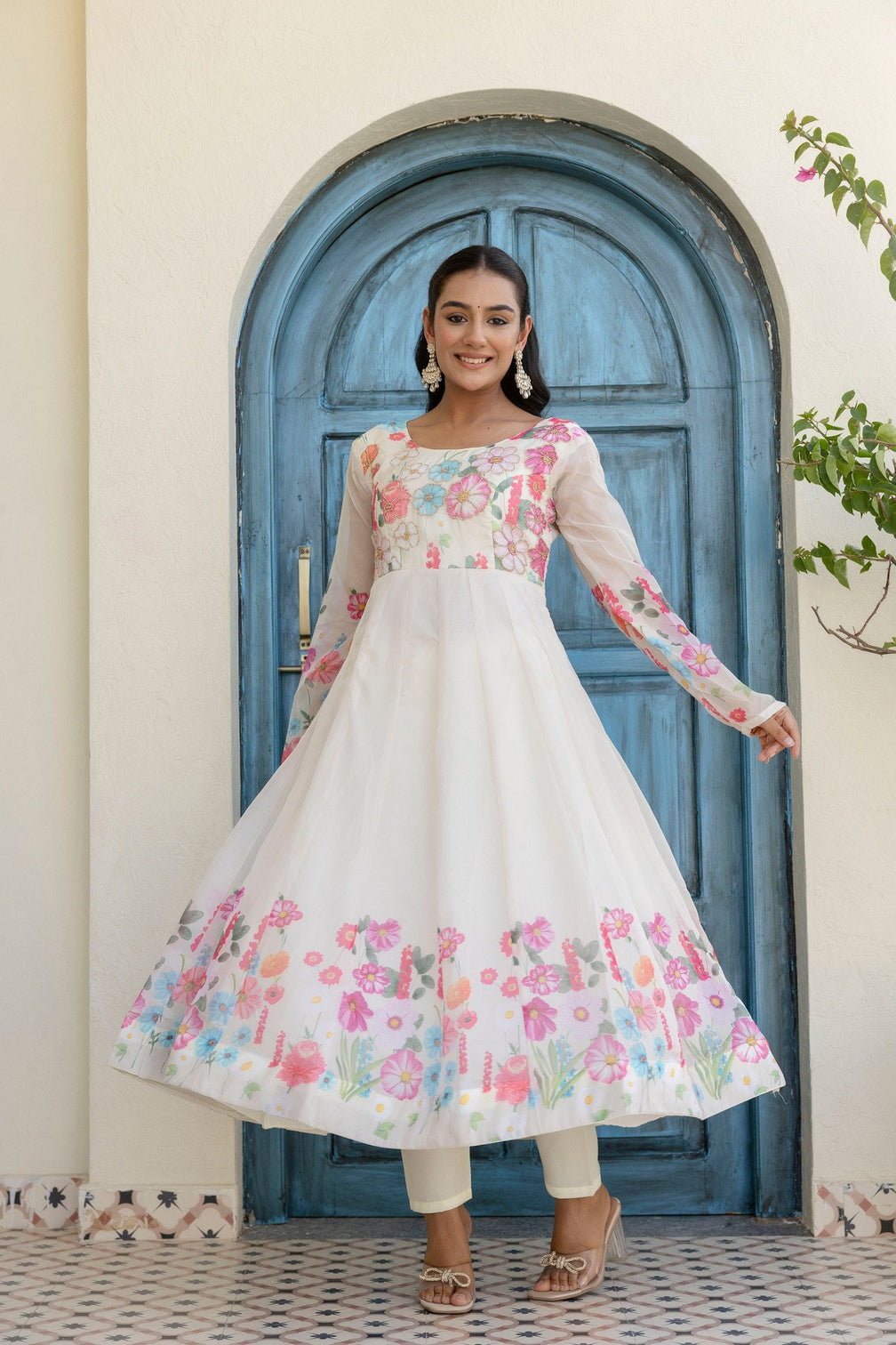 White Floral Digital Printed Organza Silk Anarkali Set with Gota Lace Dupatta – Fully Stitched