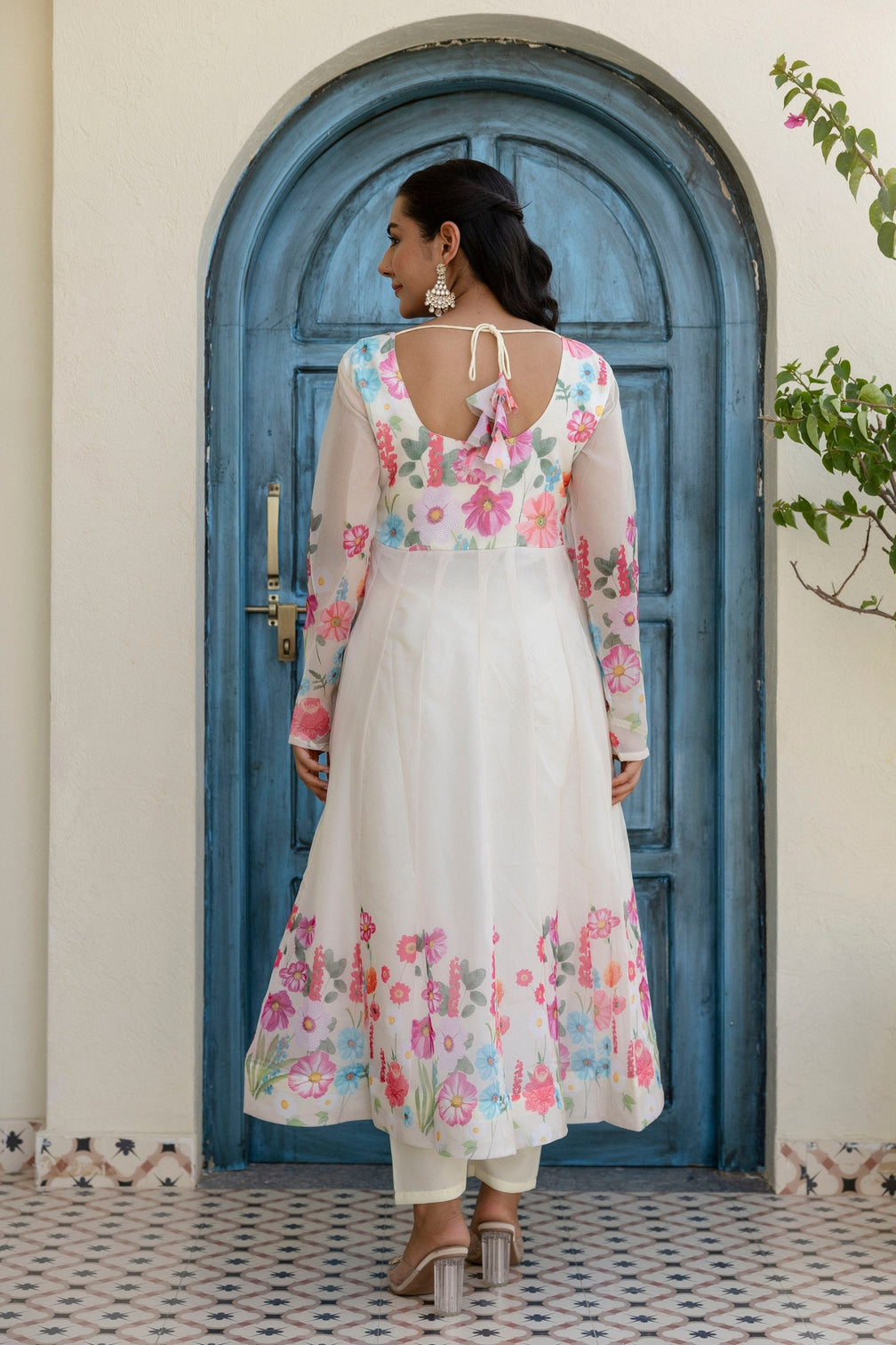 White Floral Digital Printed Organza Silk Anarkali Set with Gota Lace Dupatta – Fully Stitched