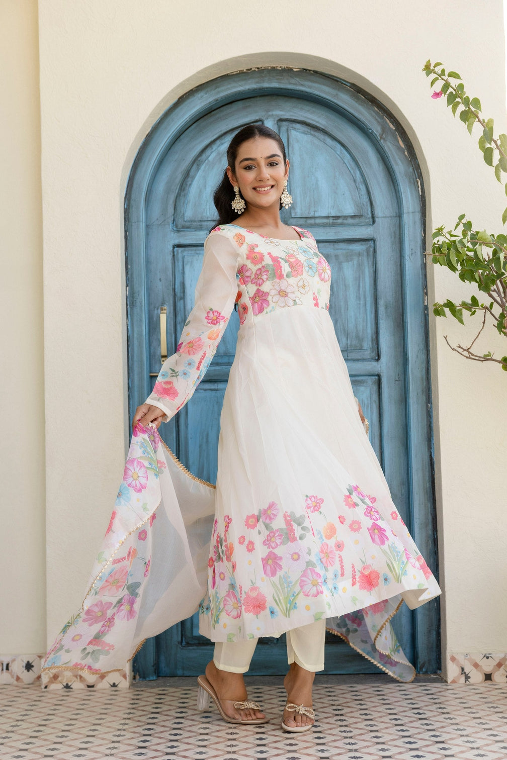 White Floral Digital Printed Organza Silk Anarkali Set with Gota Lace Dupatta – Fully Stitched