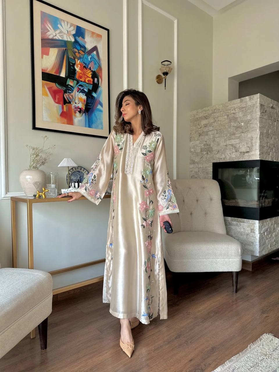 White Glass Embroidered Long Kaftan Set