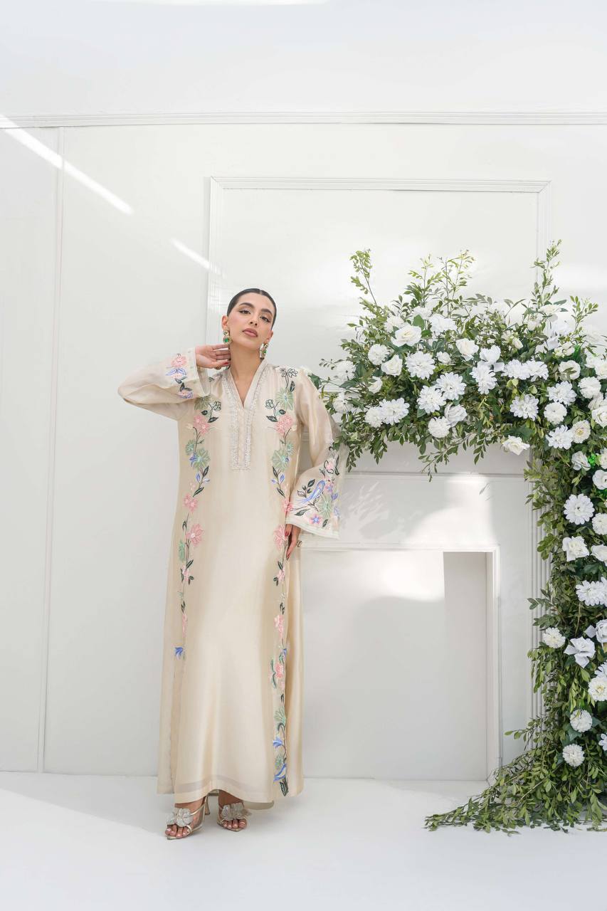White Glass Embroidered Long Kaftan Set