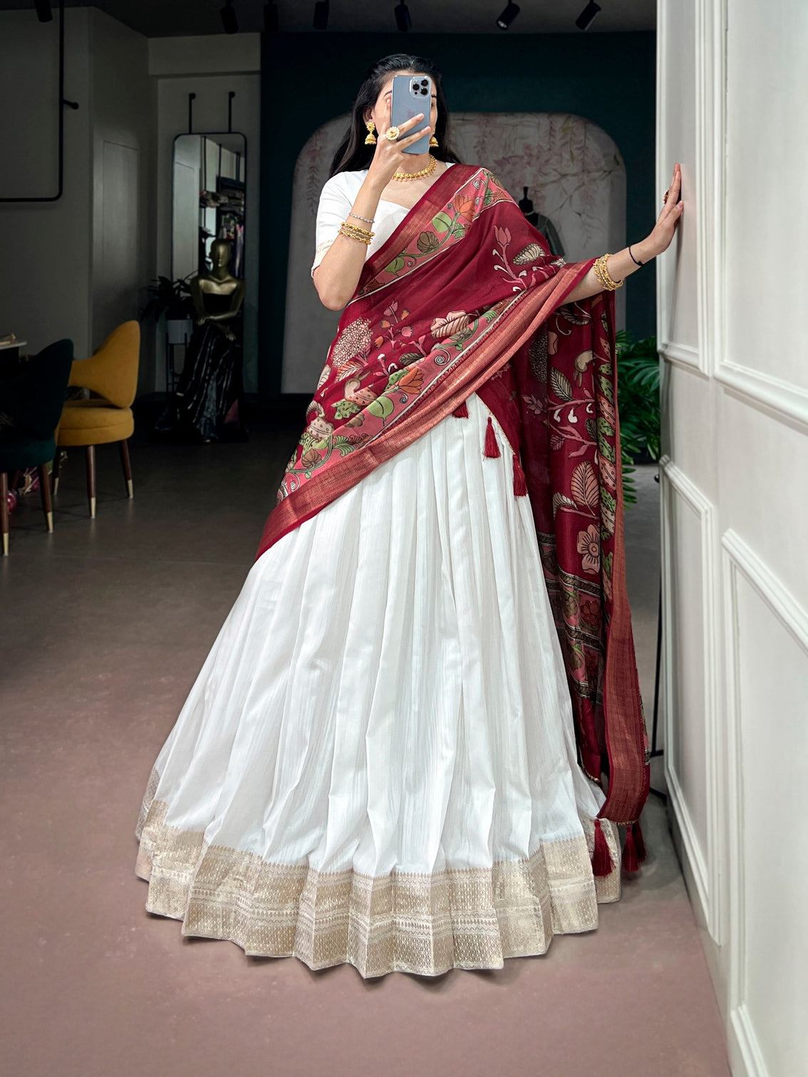 White Kanjivaram Zari Lehenga set