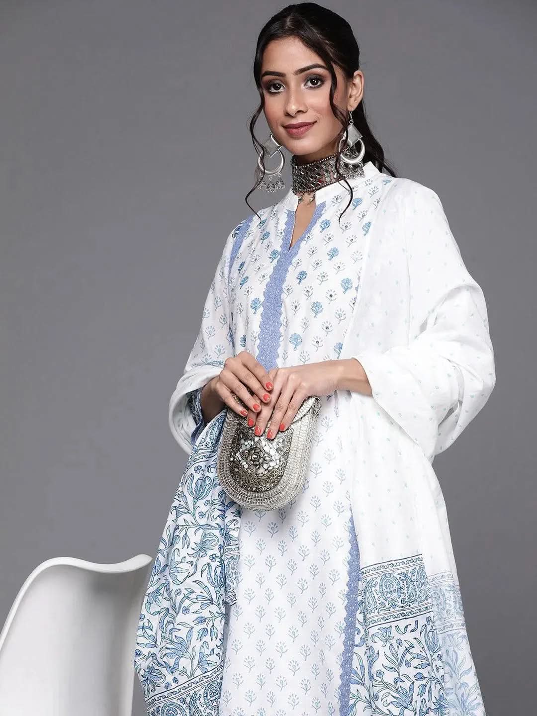 Mameraa White Printed Silk Straight Kurta With Dupatta
