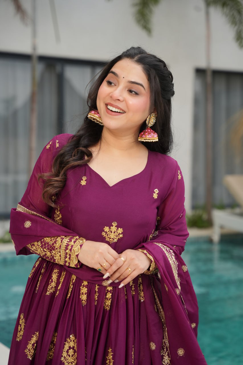 Wine Elegant Embroidered Star Georgette Gown with Dupatta – Full Sleeve, Pan Neck, Zari & Sequin Work