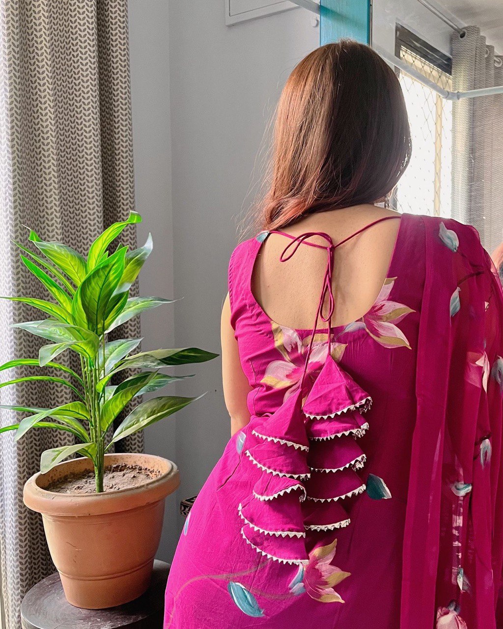 Wine Hot Elegant Floral Handpainted Straight Cut Suit