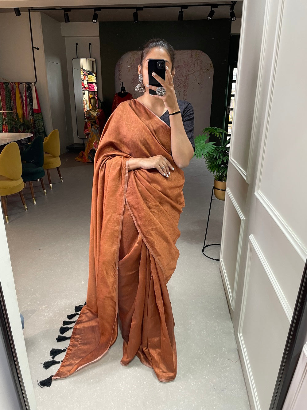 Brown Color Plain Melanin Silk Saree