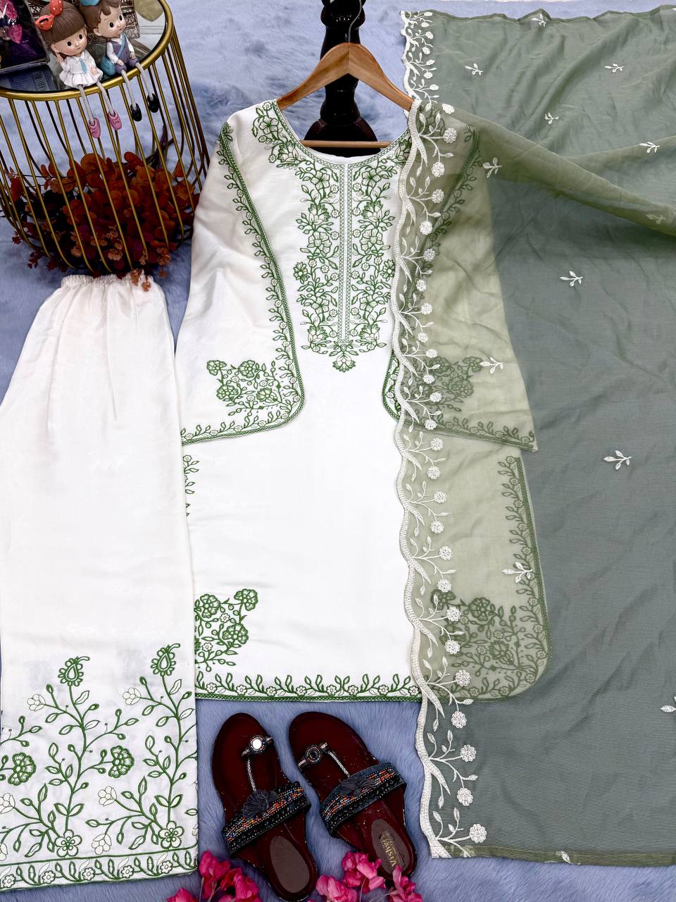 Women's Roman Glass Palazzo Set