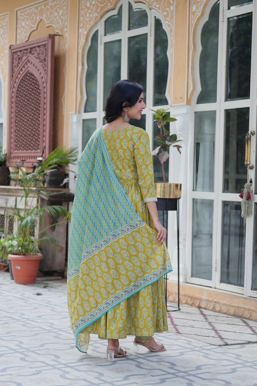 Yellow Elegant Pure Cotton 3-Piece Suit Set for Women Comfortable Fit