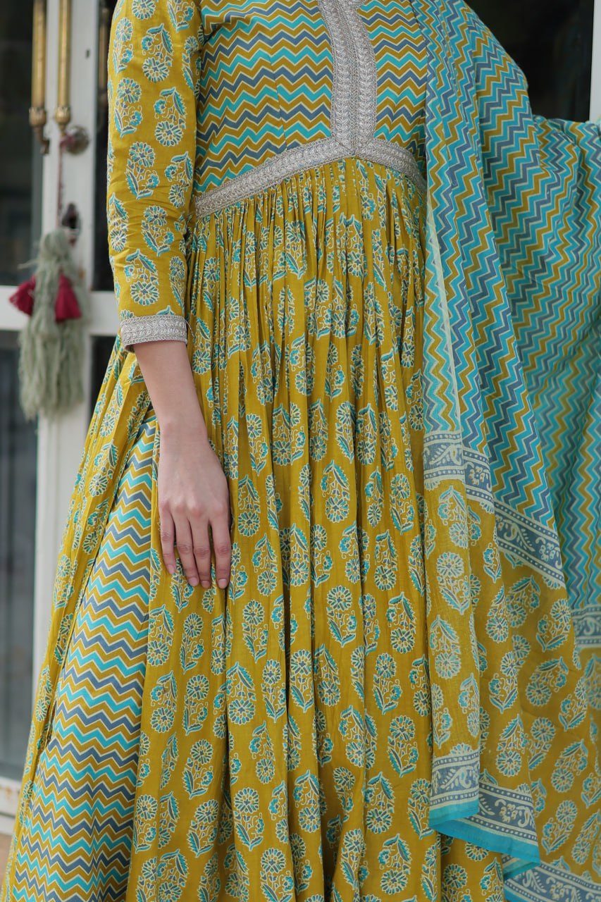 Yellow Elegant Pure Cotton 3-Piece Suit Set for Women Comfortable Fit