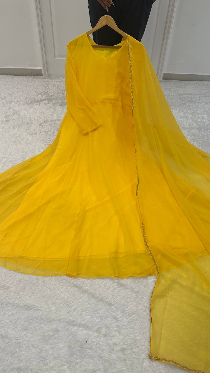 Yellow Flowing Georgette Gown Set with Dupatta & Border Detailing