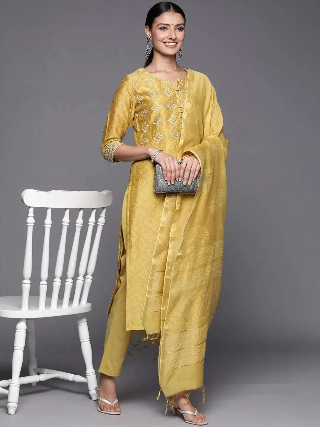 Mameraa Yellow Printed Chanderi Silk Straight Kurta With Dupatta