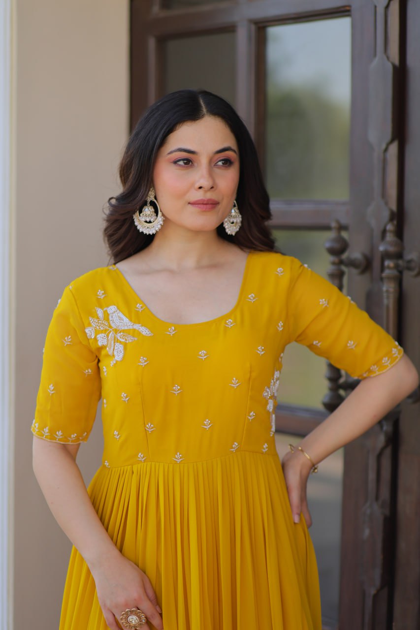Yellow Radiant Faux Blooming Gown with Bead Embroidery & 12-Meter Flair – Full Stitched