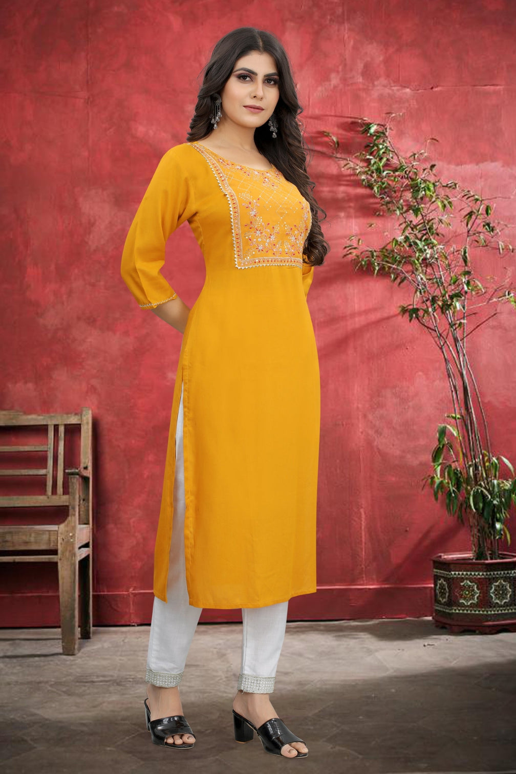 Yellow Rayon Kurta Set With Pant