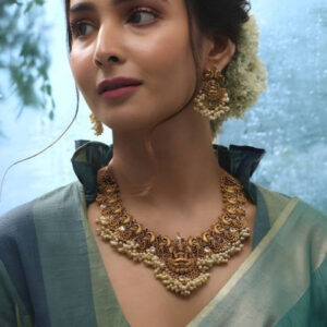 Mameraa Gold-Plated Stone-Studded & Beaded JewellerySet - Image 1