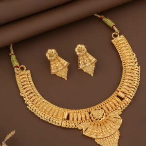 Mameraa Traditional Embossed Jewellery Set - Image 1
