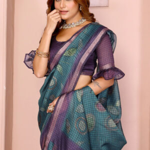 Mameraa Checked Saree With Blouse Piece - Image 5