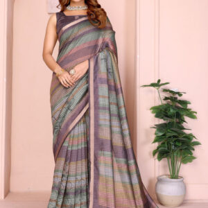 Mameraa Checked Saree with Blouse Piece - Image 1